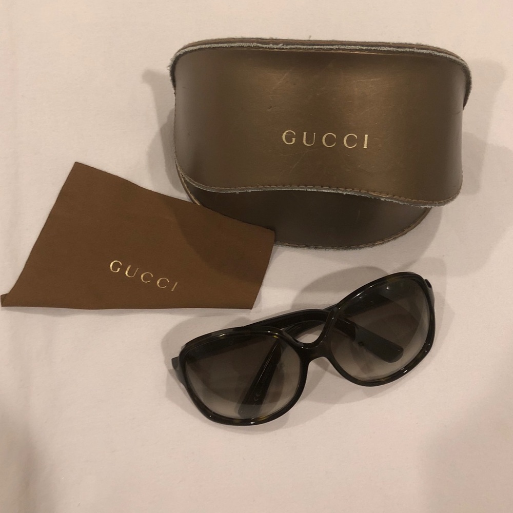 Gucci Sunglasses 100% authentic
